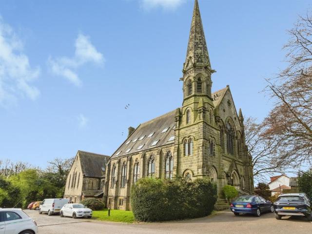 Flat for sale in Thorner, West Yorkshire