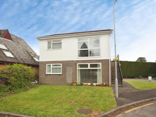 Flat for sale in Falcon Lodge, Wales
