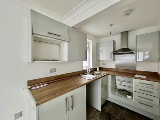 Flat for sale in Bitterne Park, Isle Of Man