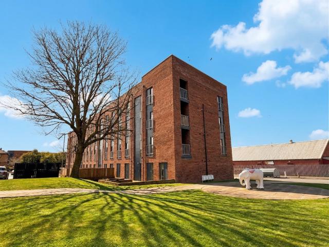 Flat for sale in Eastpark, Maryhill