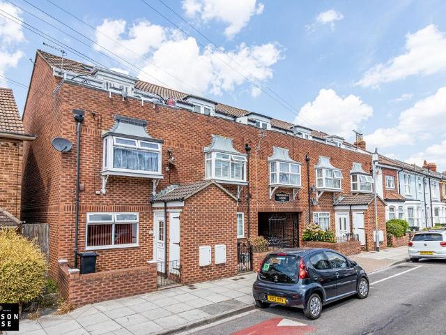 Flat for sale in Milton, City Of Portsmouth