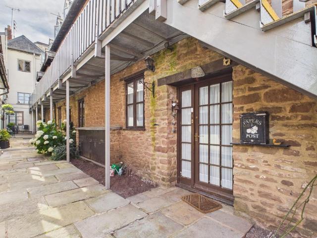 Flat for sale in Ross-on-wye