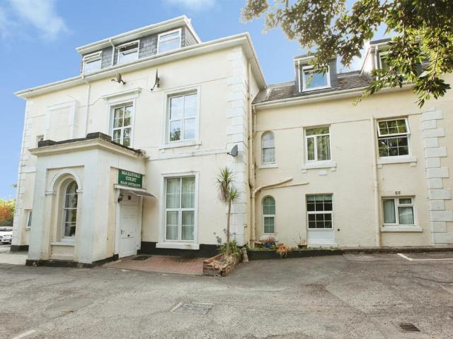Flat for sale in Babbacombe