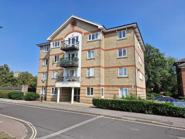 Flat for sale in Kingston, Fratton