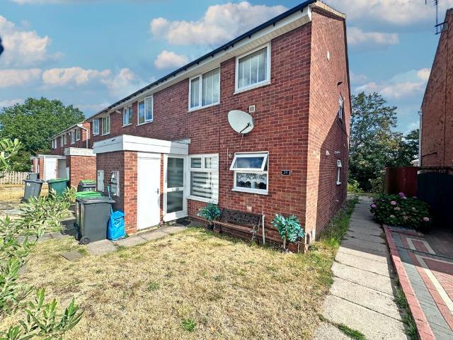 Flat for sale in Tipton, Sandwell
