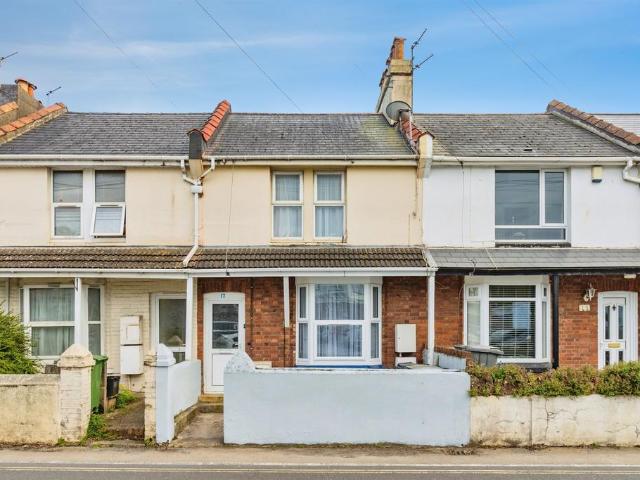 Flat for sale in Preston, Livermead