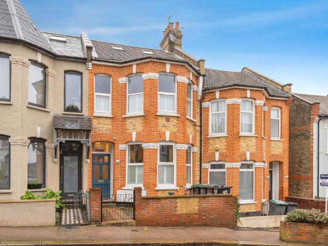 Flat for sale in Harringay Ladder, Greater London