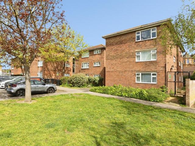 Flat for sale in Thames View, Isle Of Man