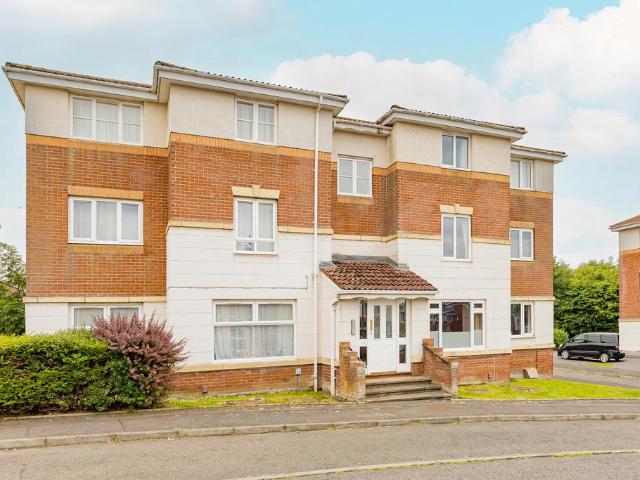 Flat for sale in Gilmerton, Scotland