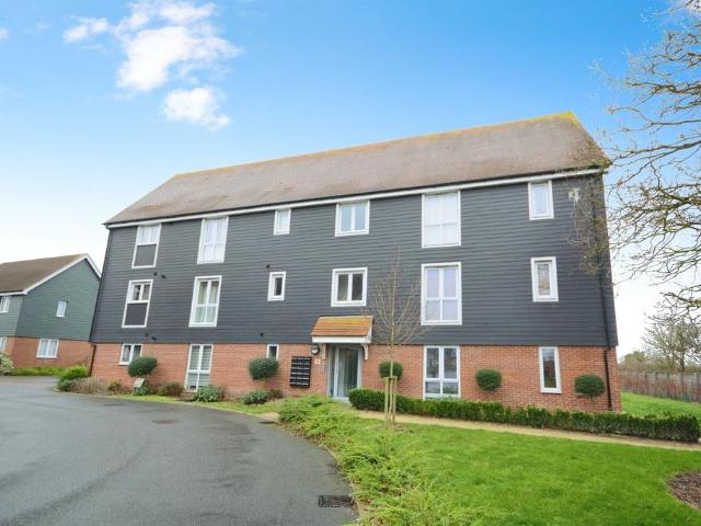 Flat for sale in Chelmsford, Essex