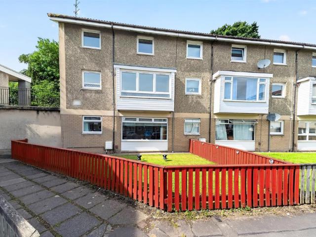 Flat for sale in Springhall, Cambuslang