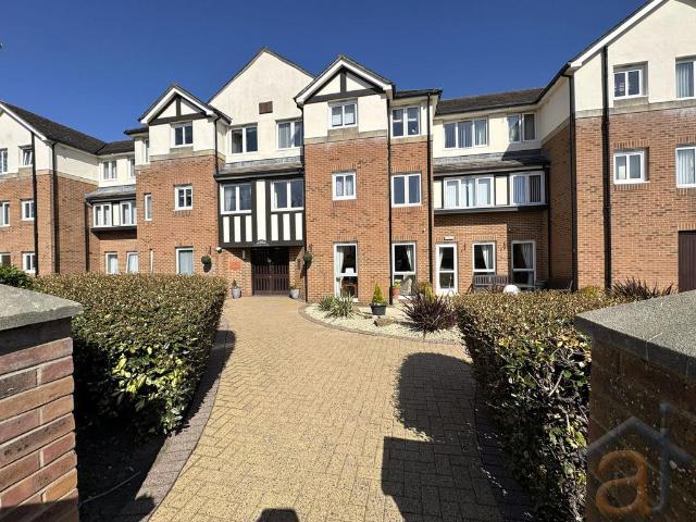 Flat for sale in High Park, Southport