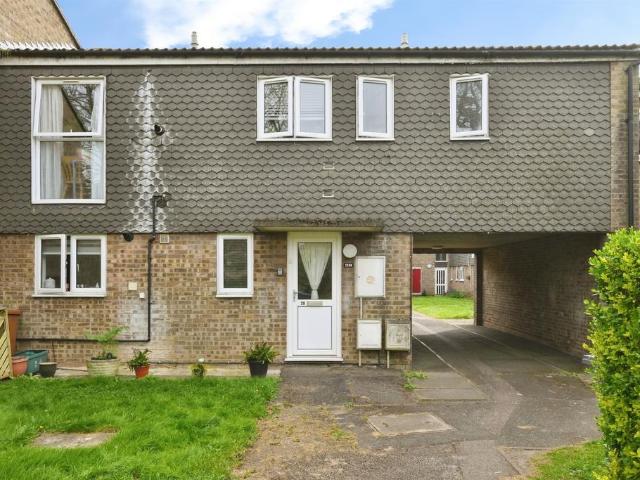 Flat for sale in Panshanger, Fretherne