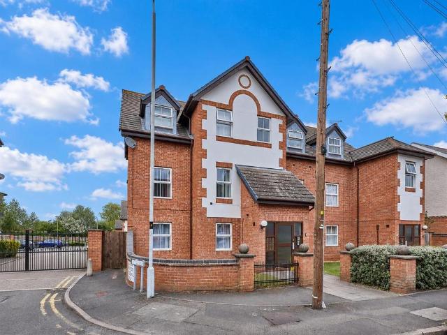 Flat for sale in Barton, Leicestershire