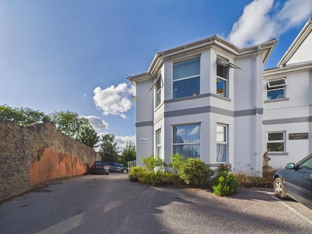 Flat for sale in Upton, Torquay
