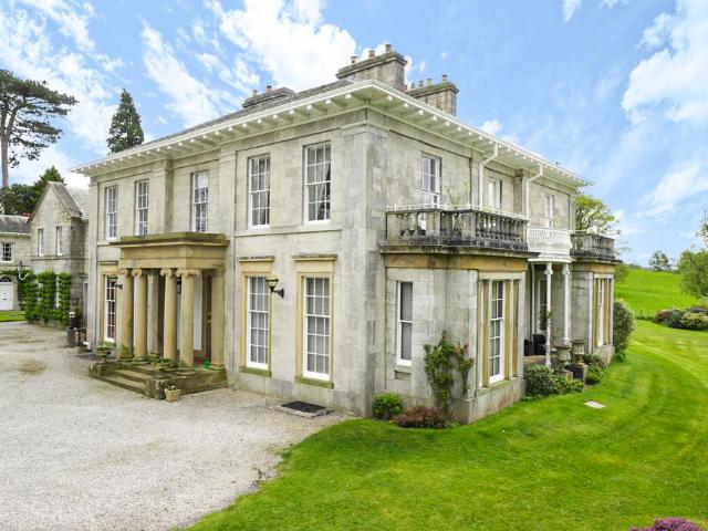 Flat for sale in Oxenholme, Natland