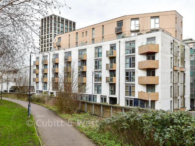 Flat for sale in Round Hill, Brighton & Hove