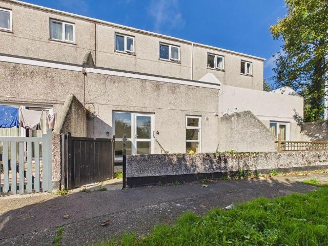 Flat for sale in Heamoor, Penzance