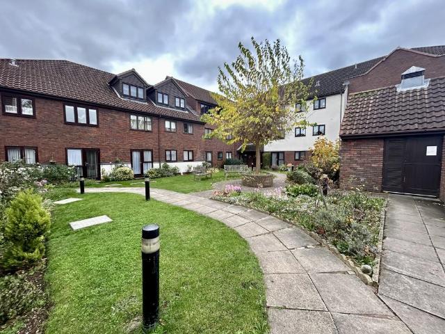 Flat for sale in Epping, Essex