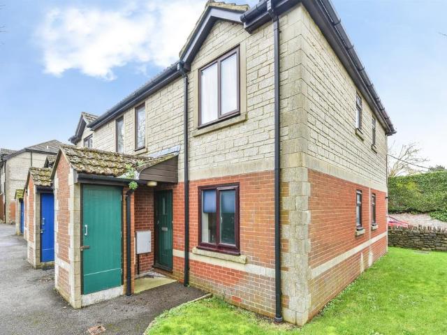 Flat for sale in Frome