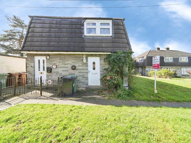 Flat for sale in Shaw Lane, Yeadon