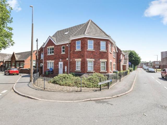 Flat for sale in Haden Hill, Fold Hill