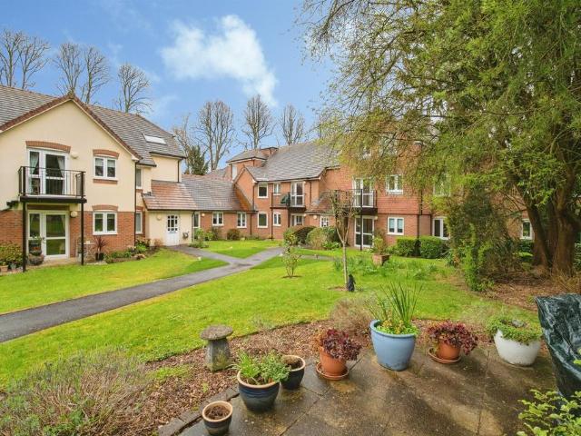 House for sale in Fordington