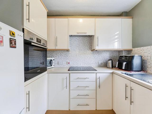 Flat for sale in Bedfordshire