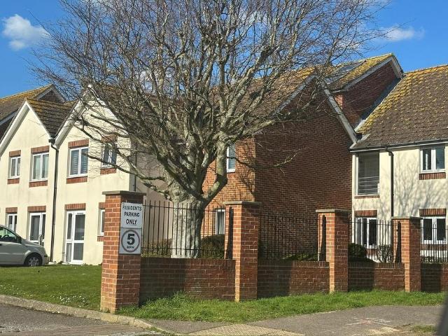 Flat for sale in Clapham, West Sussex
