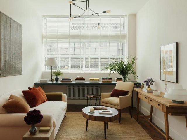 Flat for sale in London Borough of Southwark, Greater London