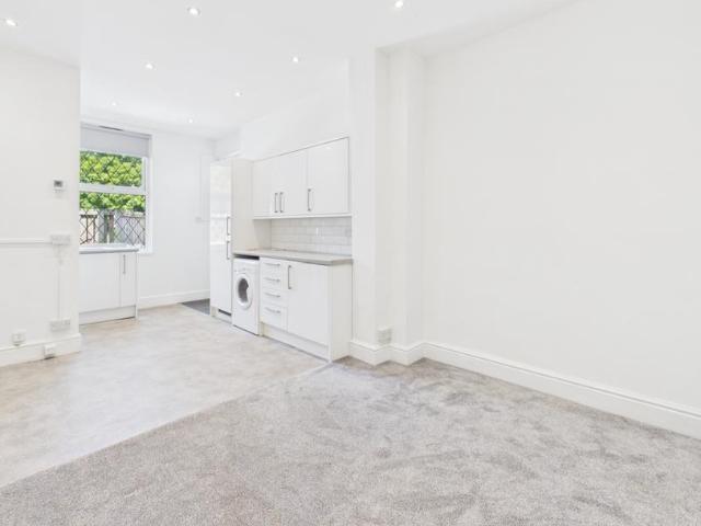 Flat for sale in South Yorkshire