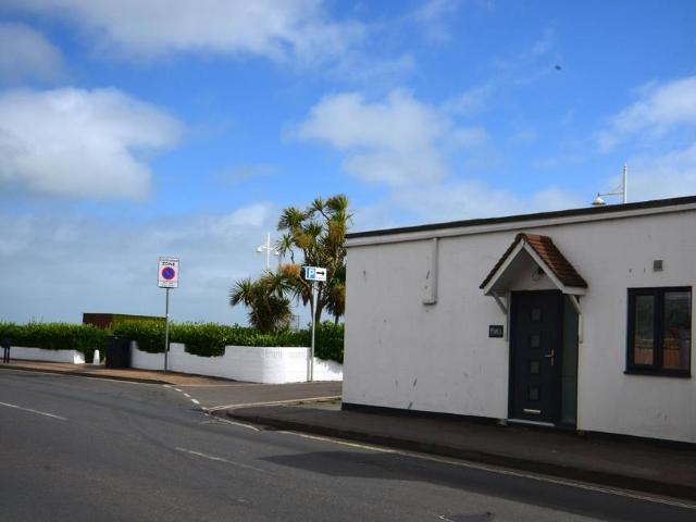 Flat for sale in Clapham, West Sussex