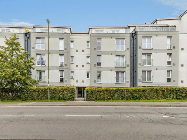 Flat for sale in Glynde, West Sussex