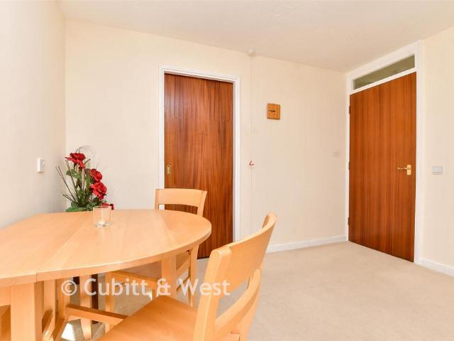 Flat for sale in Pachesham Park, Surrey