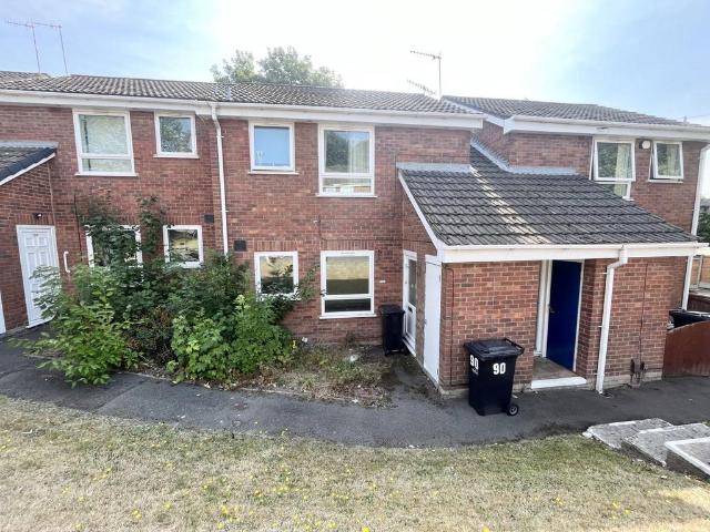 Flat for sale in Brierley Hill, West Midlands