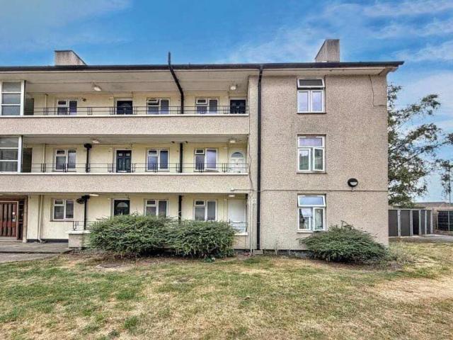 Flat for sale in St Mark's, Golden Valley