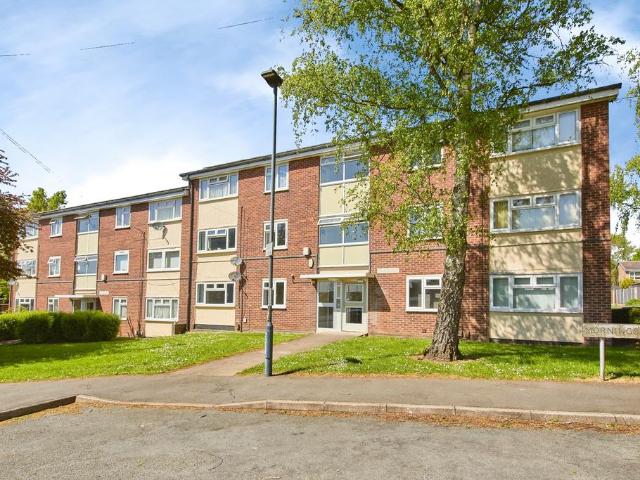 Flat for sale in Allenton, East Midlands
