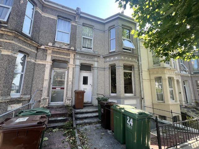 Flat for sale in St.Judes, Mount Wise