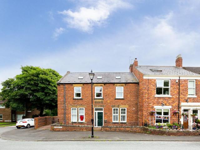 Flat for sale in Cramlington, Northumberland