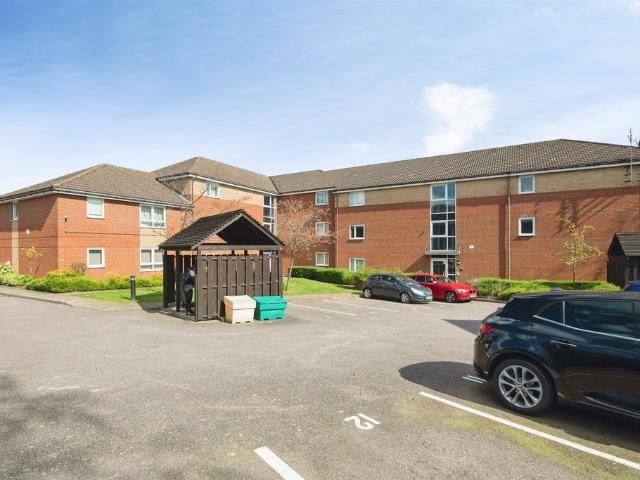 Flat for sale in Smethwick, West Midlands