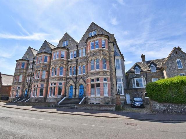 Flat for sale in Comers, Norfolk