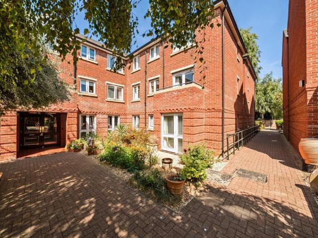 Flat for sale in Gosberton Clough, Lincolnshire
