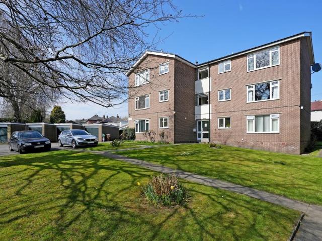 Flat for sale in Isle Of Man