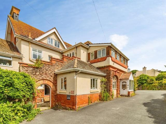 Flat for sale in Livermead