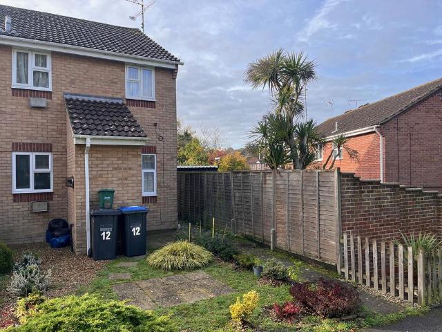 Flat for sale in Walstead, Perryfields