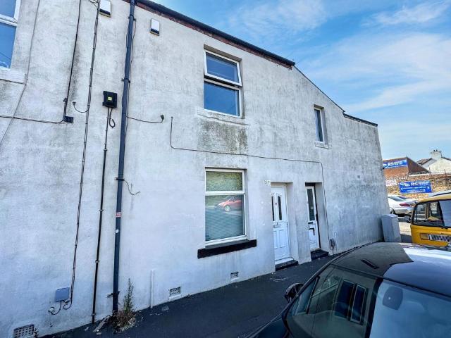 Flat for sale in Holystone, North Tyneside