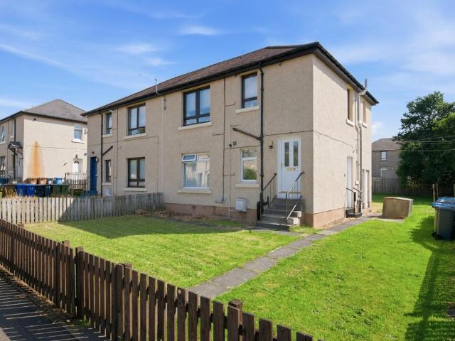 Flat for sale in Blackburn, Scotland