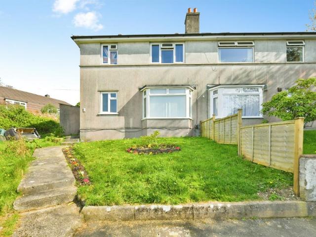 Flat for sale in Mount Wise