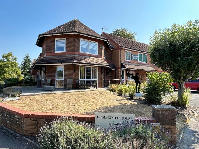 Flat for sale in Broadstone, Poole