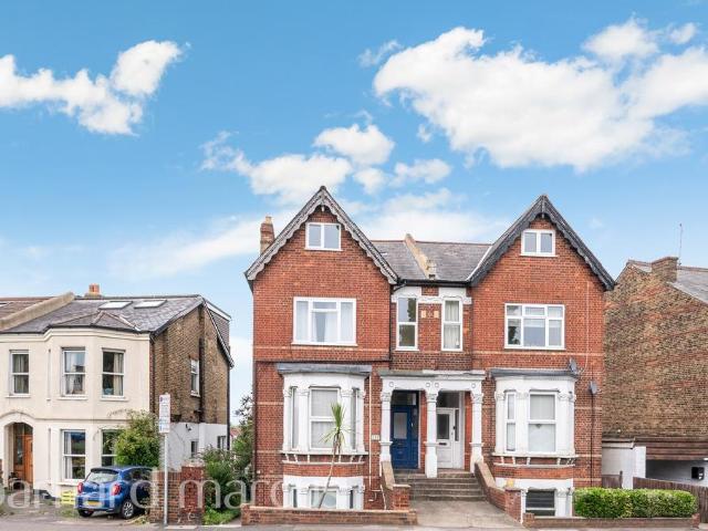 Flat for sale in Isle Of Man
